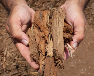 new-earth-single-grind-native-mulch-hand