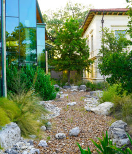 New Earth Compost - Witte Museum Hardscape